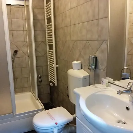 Vila Hayat Guest house 3*