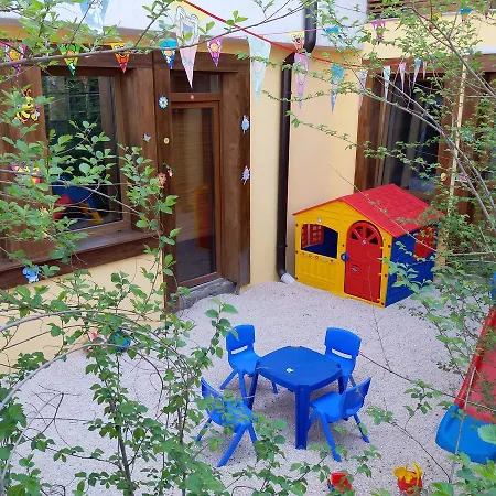Vendégház Vila Hayat 3*